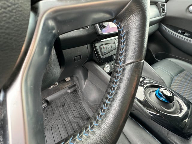 2021 NISSAN LEAF - 22