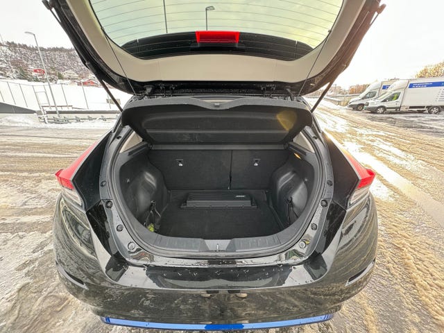 2021 NISSAN LEAF - 28
