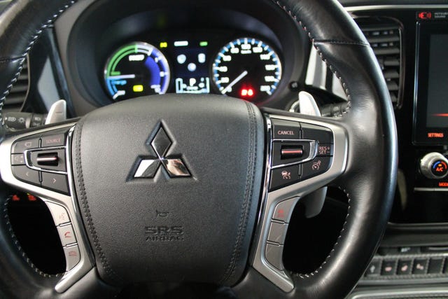 2020 MITSUBISHI OUTLANDER - 18