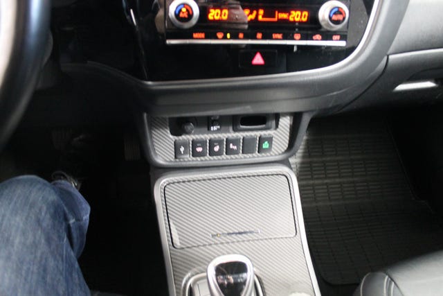 2020 MITSUBISHI OUTLANDER - 20