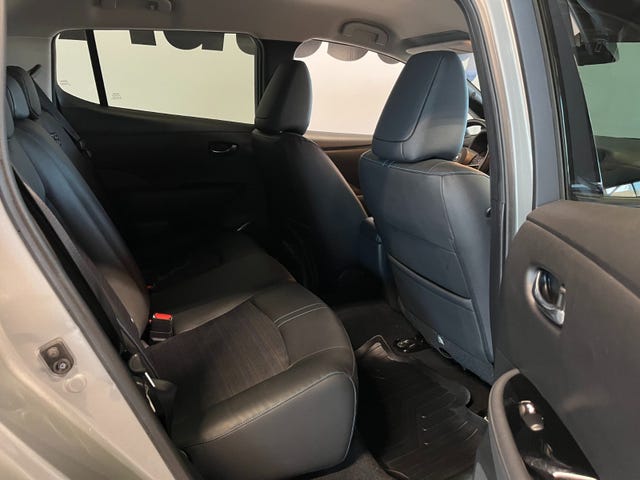 2020 NISSAN LEAF - 7