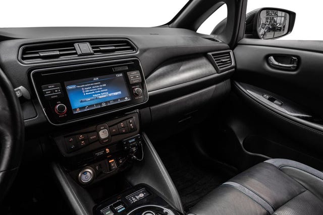 2018 NISSAN LEAF - 21