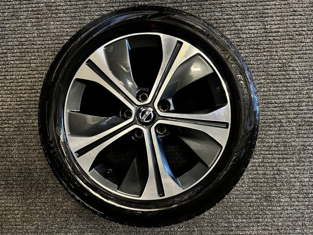2018 NISSAN LEAF - 31