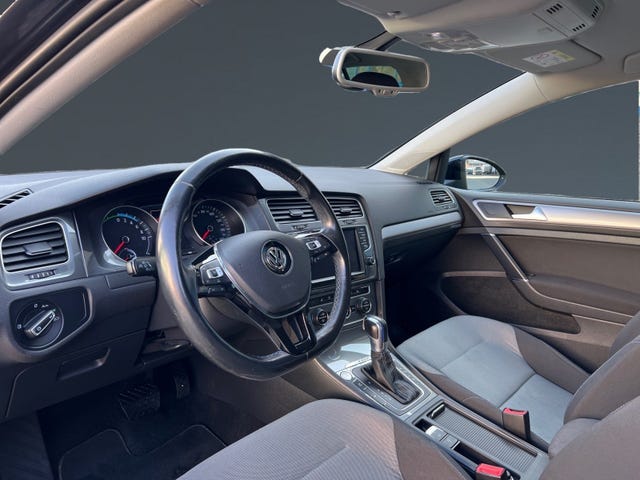 2015 VOLKSWAGEN GOLF - 10