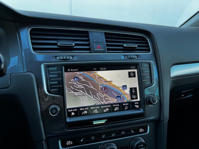 2015 VOLKSWAGEN GOLF - 23