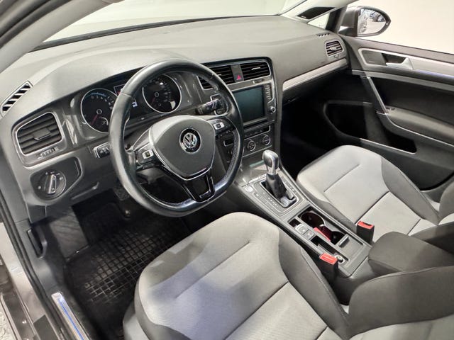2015 VOLKSWAGEN GOLF - 10