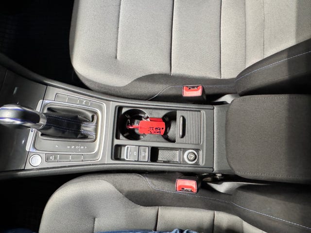 2015 VOLKSWAGEN GOLF - 26