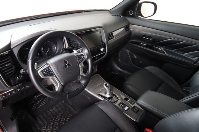 2020 MITSUBISHI OUTLANDER - 13