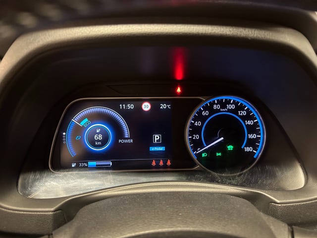 2018 NISSAN LEAF - 13