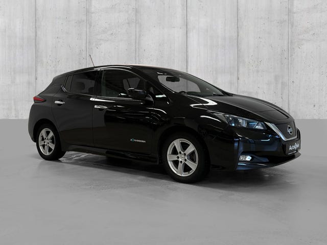 SJNFAAZE1U0005867 2018 NISSAN LEAF-1