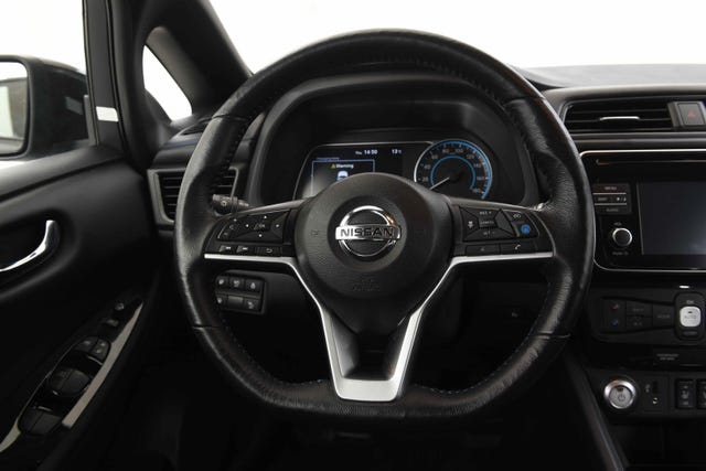 2018 NISSAN LEAF - 22