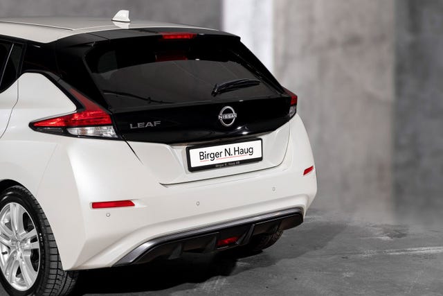 SJNFAAZE1U0176780 2022 NISSAN LEAF-5