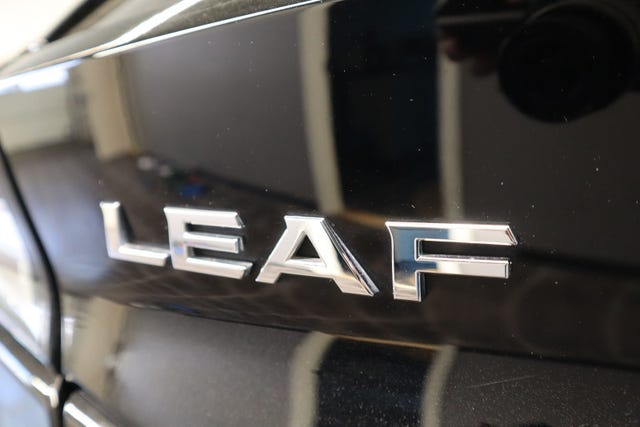 2018 NISSAN LEAF - 53