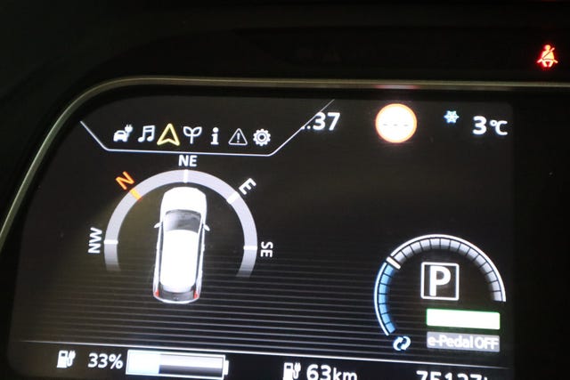 2018 NISSAN LEAF - 37