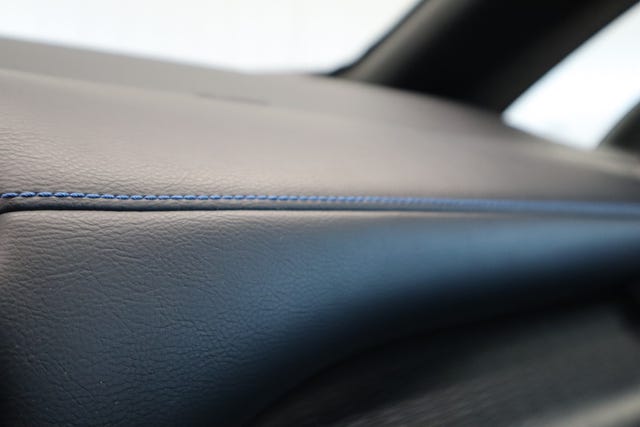 2018 NISSAN LEAF - 27