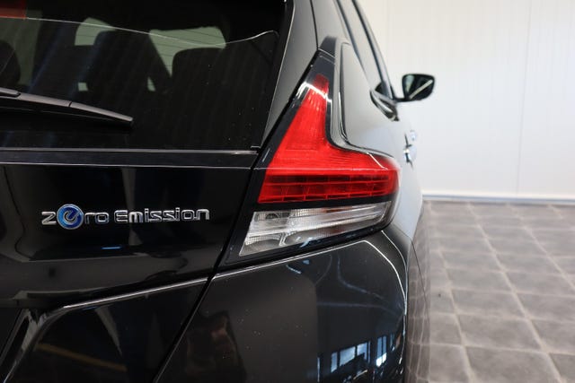 2018 NISSAN LEAF - 50