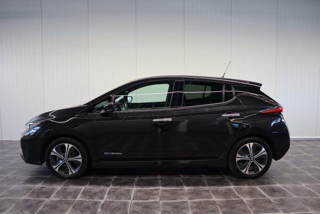 SJNFAAZE1U0017800 2018 NISSAN LEAF-3