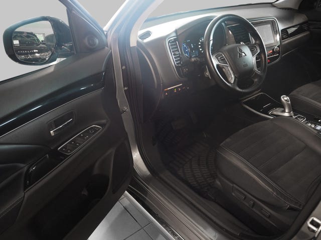 JMBXDGG3WLZ041261 2020 MITSUBISHI OUTLANDER-4