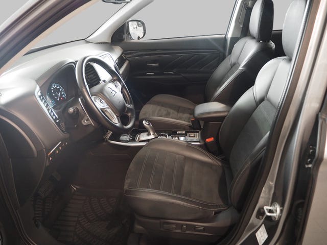 JMBXDGG3WLZ041261 2020 MITSUBISHI OUTLANDER-5