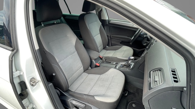 2015 VOLKSWAGEN GOLF - 20