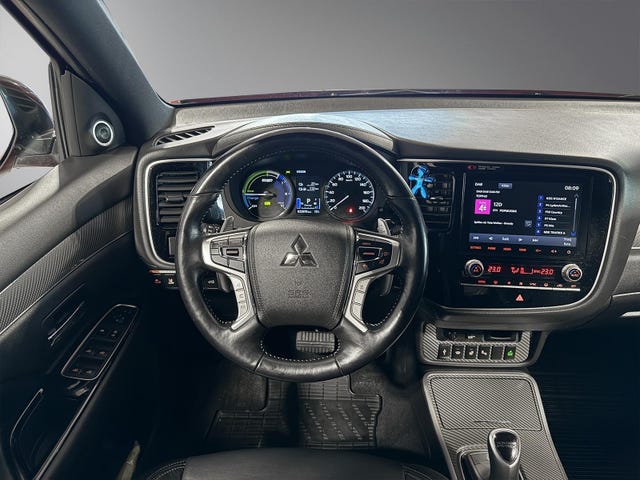 2020 MITSUBISHI OUTLANDER - 23