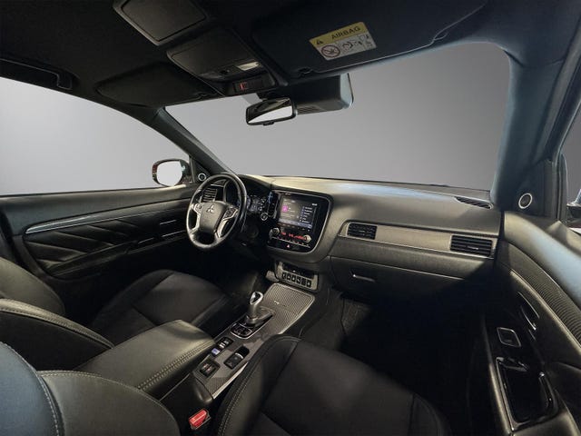 2020 MITSUBISHI OUTLANDER - 24