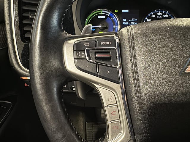 2020 MITSUBISHI OUTLANDER - 28