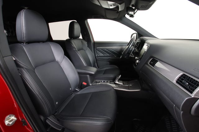 2020 MITSUBISHI OUTLANDER - 10