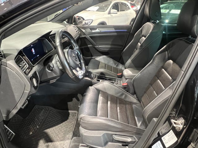 2018 VOLKSWAGEN GOLF - 9