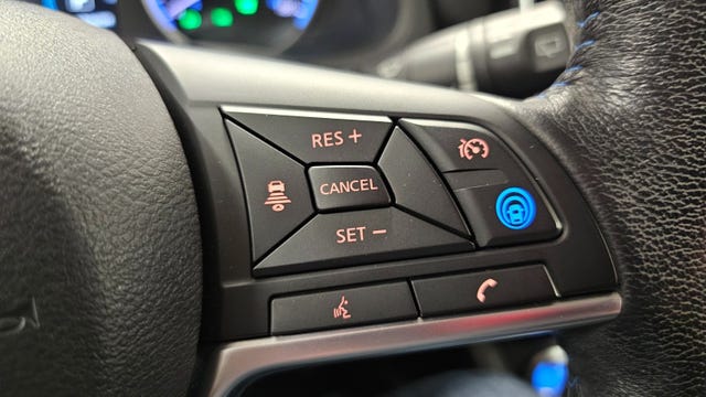2018 NISSAN LEAF - 22