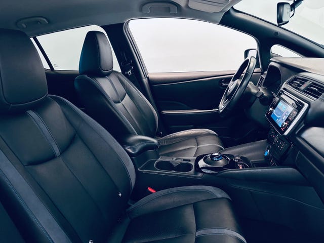 2018 NISSAN LEAF - 7