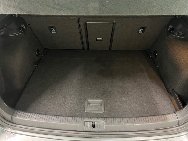 2018 VOLKSWAGEN GOLF - 12