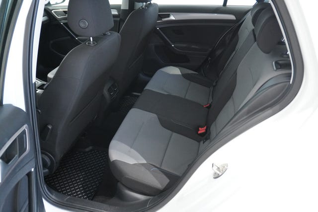 2015 VOLKSWAGEN GOLF - 9