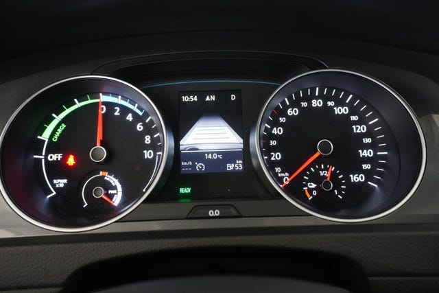 2015 VOLKSWAGEN GOLF - 19