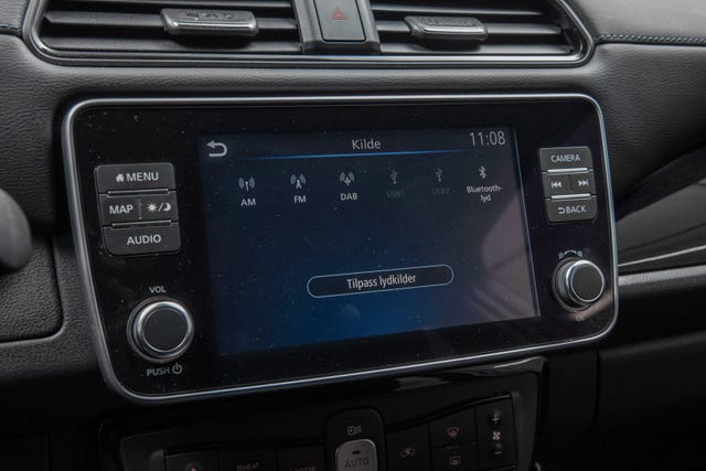 2021 NISSAN LEAF - 22