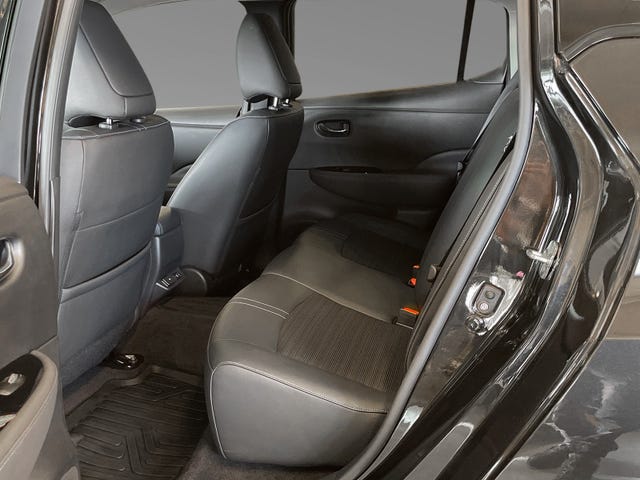 2021 NISSAN LEAF - 16