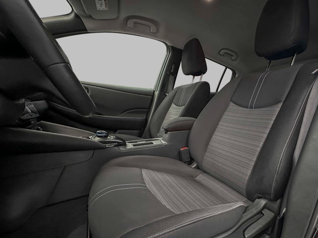 2020 NISSAN LEAF - 8
