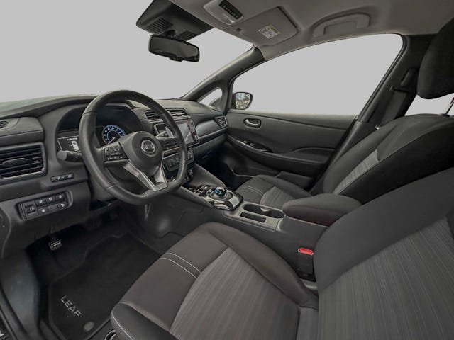 2020 NISSAN LEAF - 7
