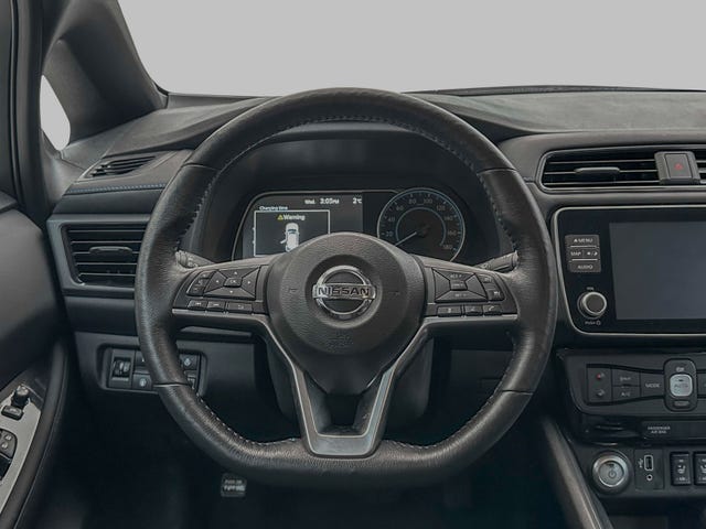 2020 NISSAN LEAF - 31