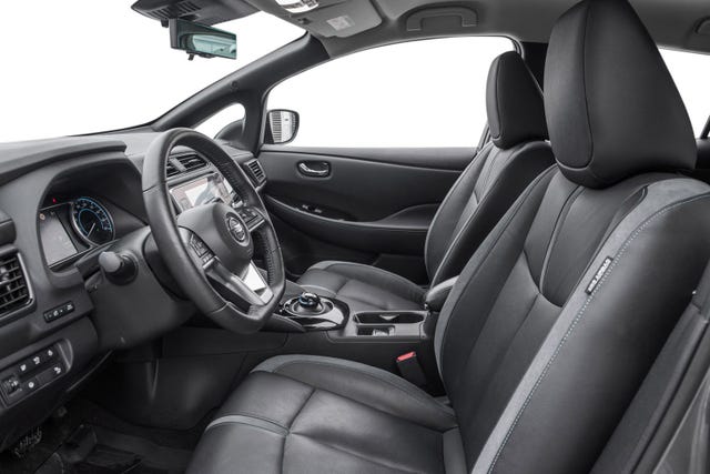 2021 NISSAN LEAF - 9