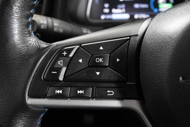 2020 NISSAN LEAF - 20