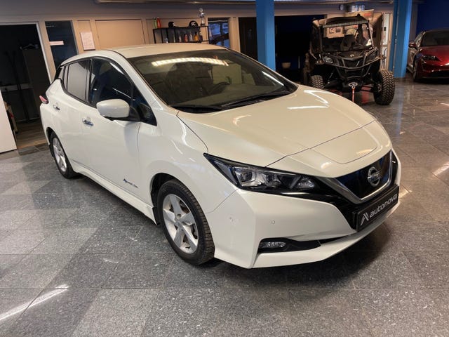 2020 NISSAN LEAF - 7