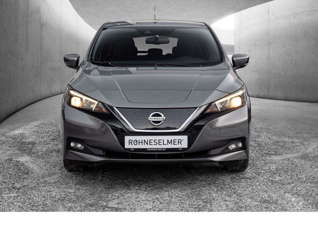 2018 NISSAN LEAF - 26