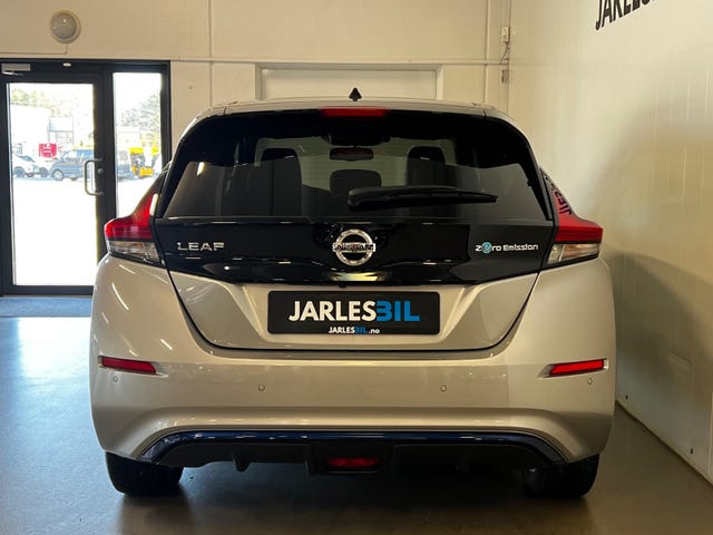 2020 NISSAN LEAF - 12