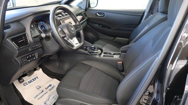 2021 NISSAN LEAF - 17