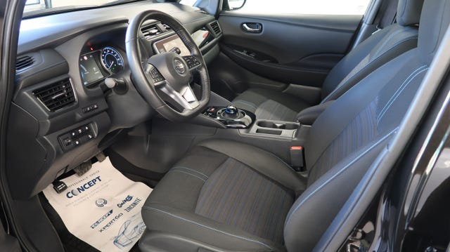 2021 NISSAN LEAF - 18