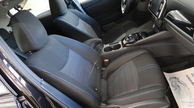 2021 NISSAN LEAF - 43