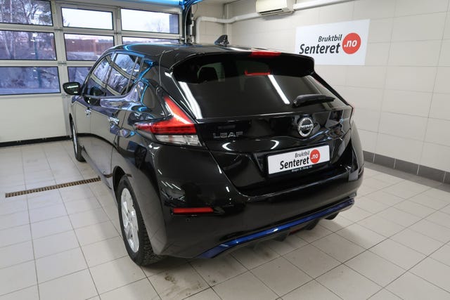 2021 NISSAN LEAF - 9