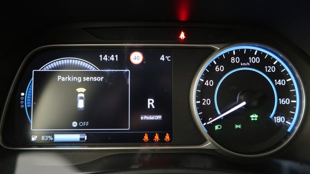 2021 NISSAN LEAF - 28
