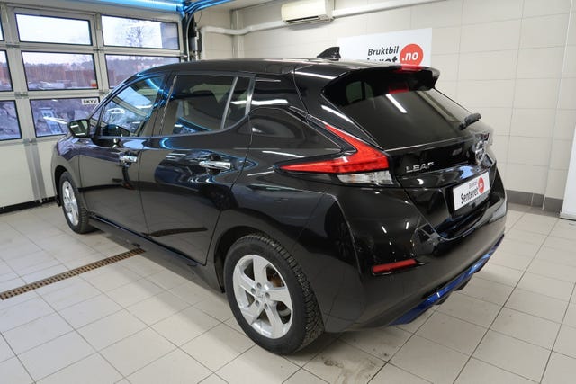 2021 NISSAN LEAF - 11